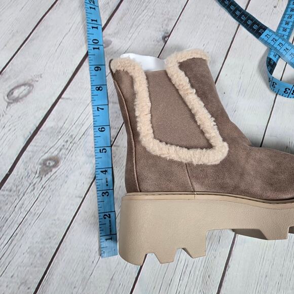 Dolce Vita Lug Sole Chelsea Boots Faux Suede Sherpa Trim Platform Ankle Booties - Picture 9 of 11